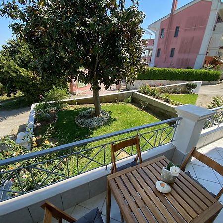 Theashomly Apartment Kastanéa Екстериор снимка